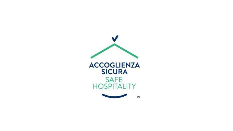 טורבולה Hotel Garni Corallo מראה חיצוני תמונה
