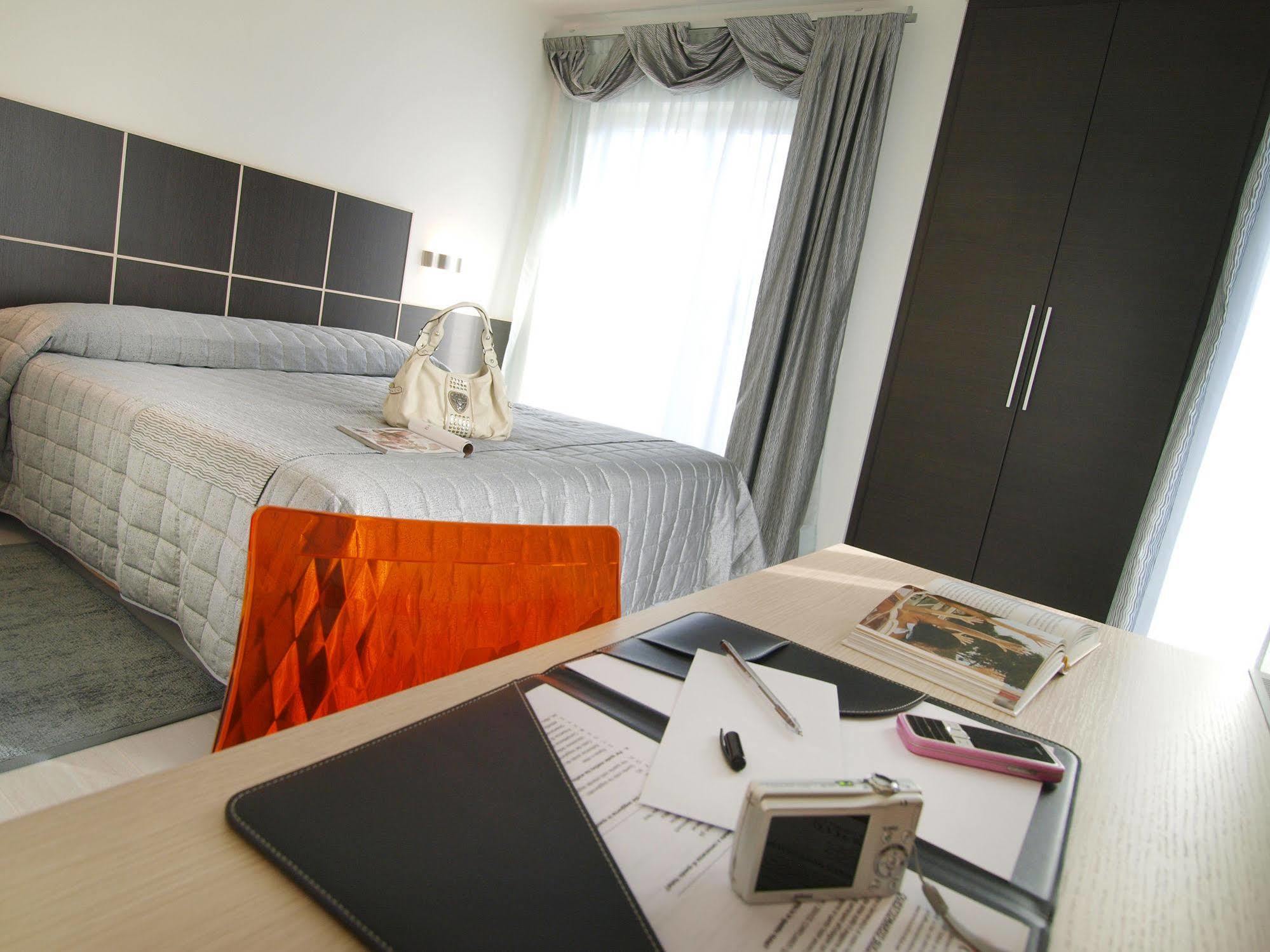 טורבולה Hotel Garni Corallo מראה חיצוני תמונה