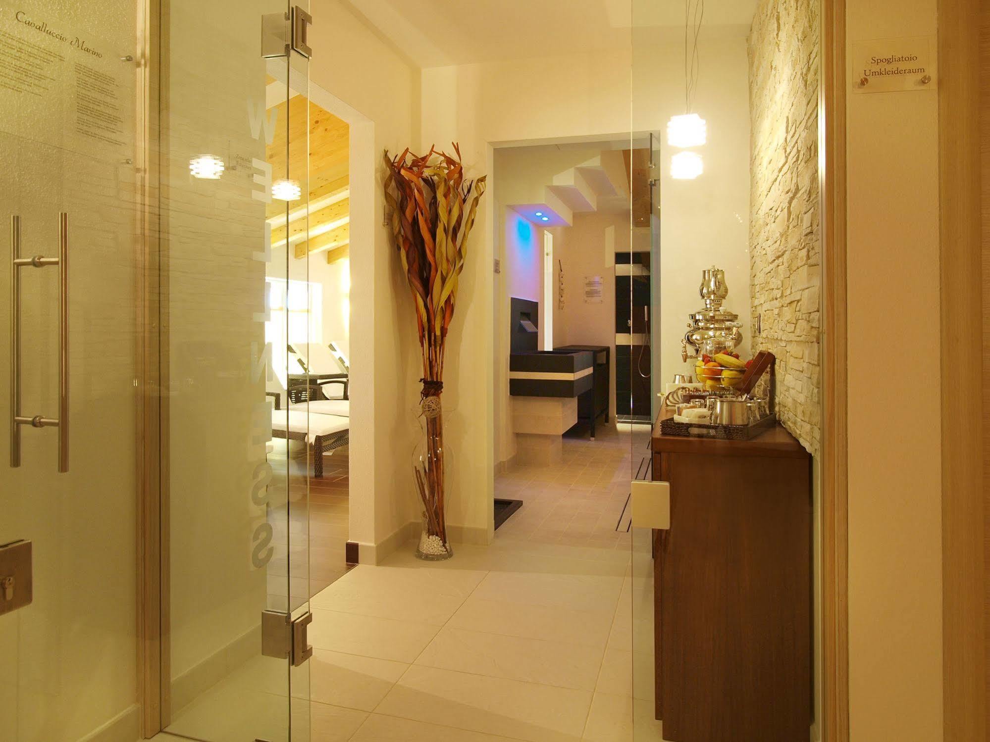 טורבולה Hotel Garni Corallo מראה חיצוני תמונה