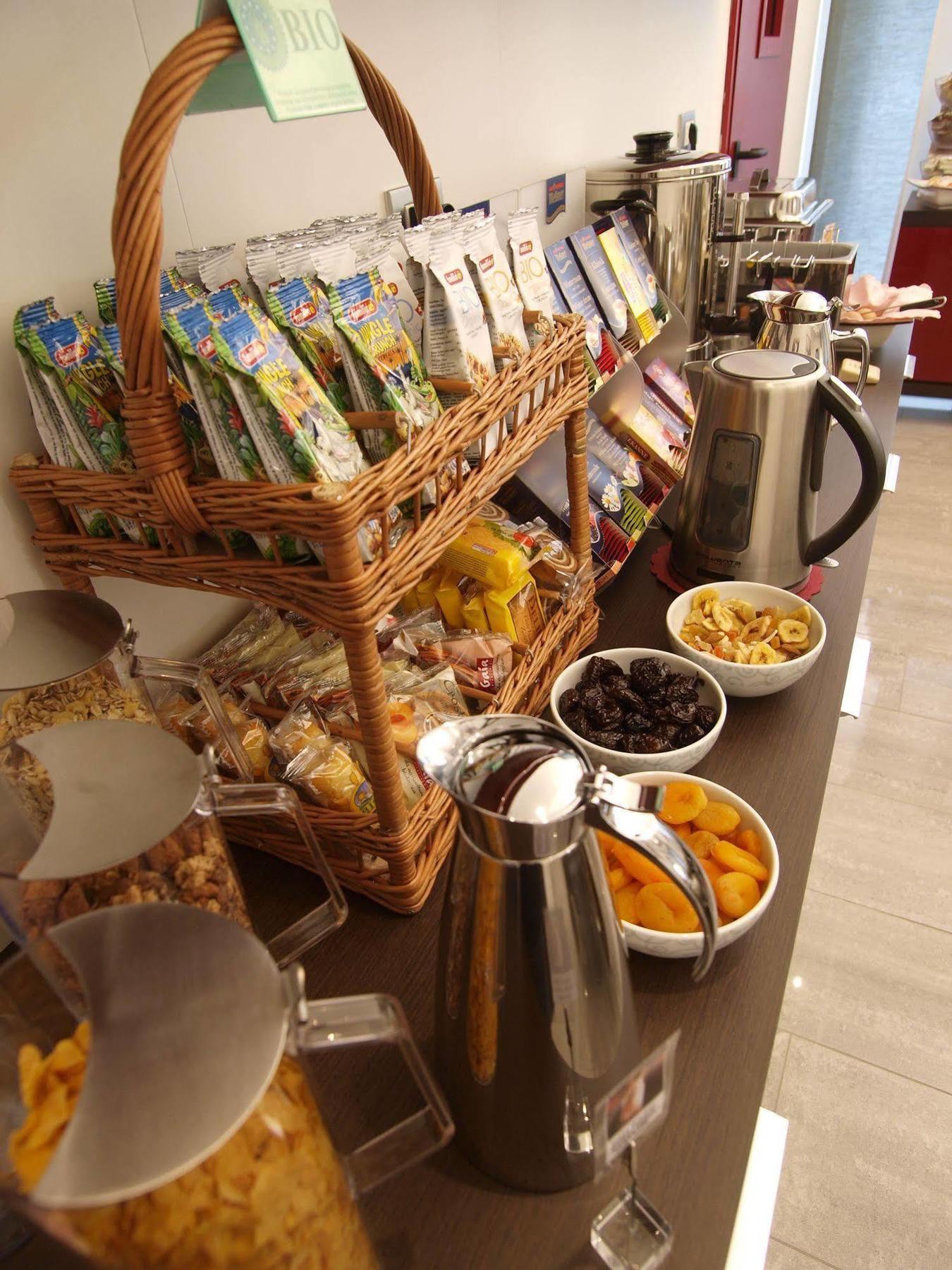 טורבולה Hotel Garni Corallo מראה חיצוני תמונה