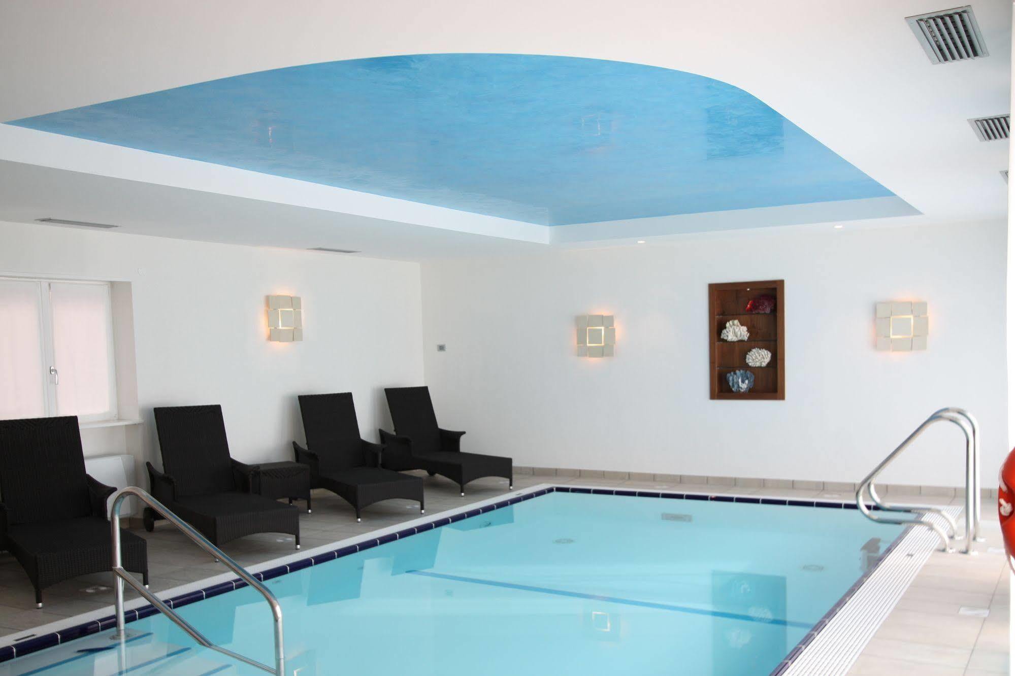 טורבולה Hotel Garni Corallo מראה חיצוני תמונה