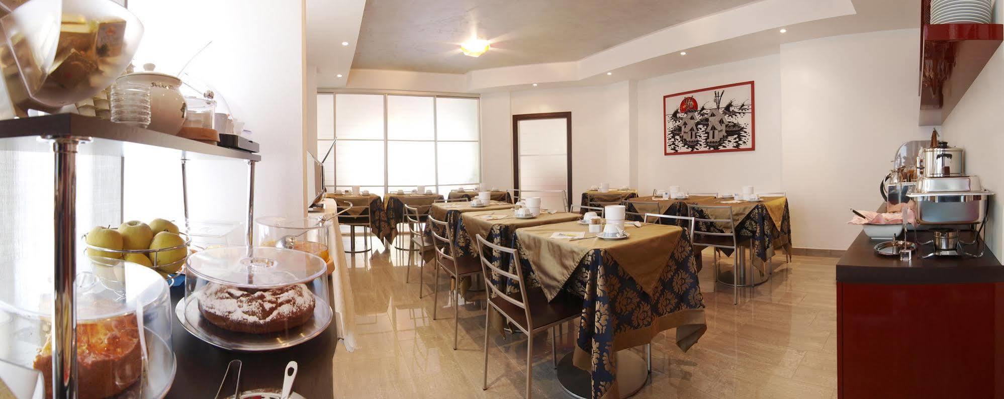 טורבולה Hotel Garni Corallo מראה חיצוני תמונה