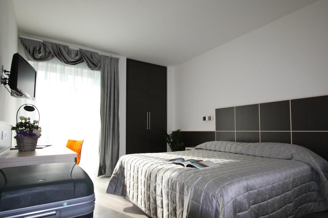 טורבולה Hotel Garni Corallo מראה חיצוני תמונה