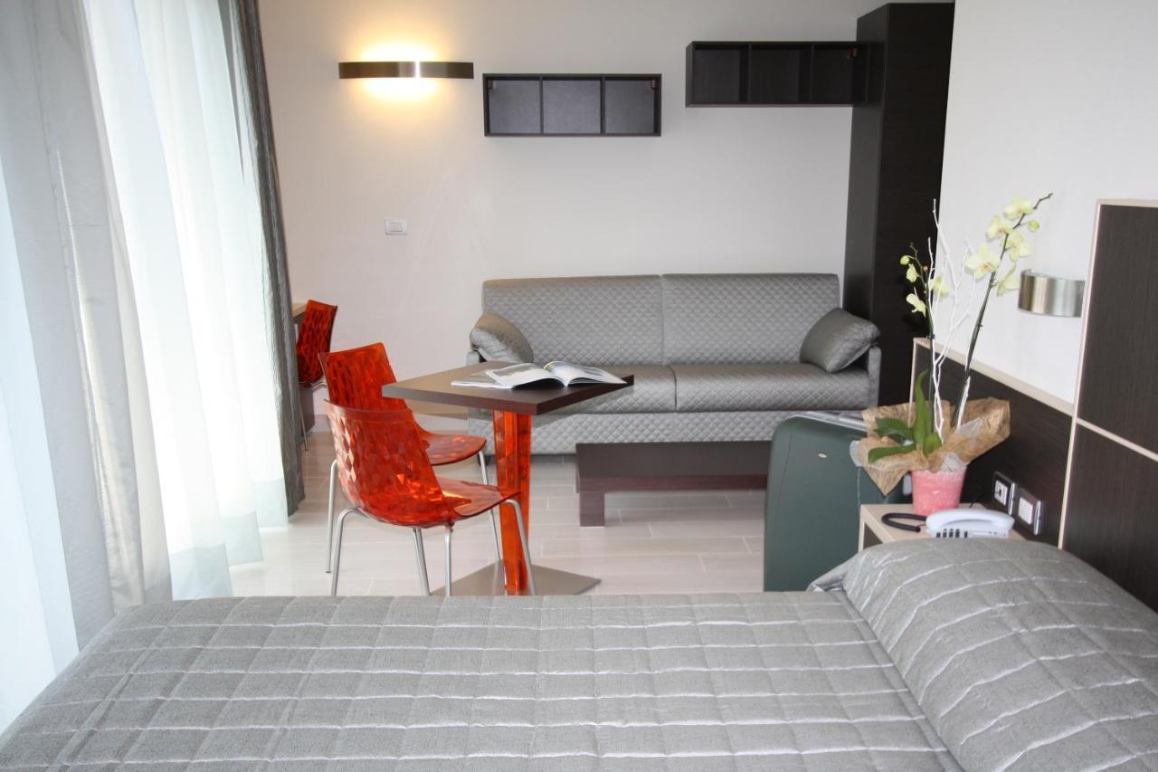 טורבולה Hotel Garni Corallo מראה חיצוני תמונה